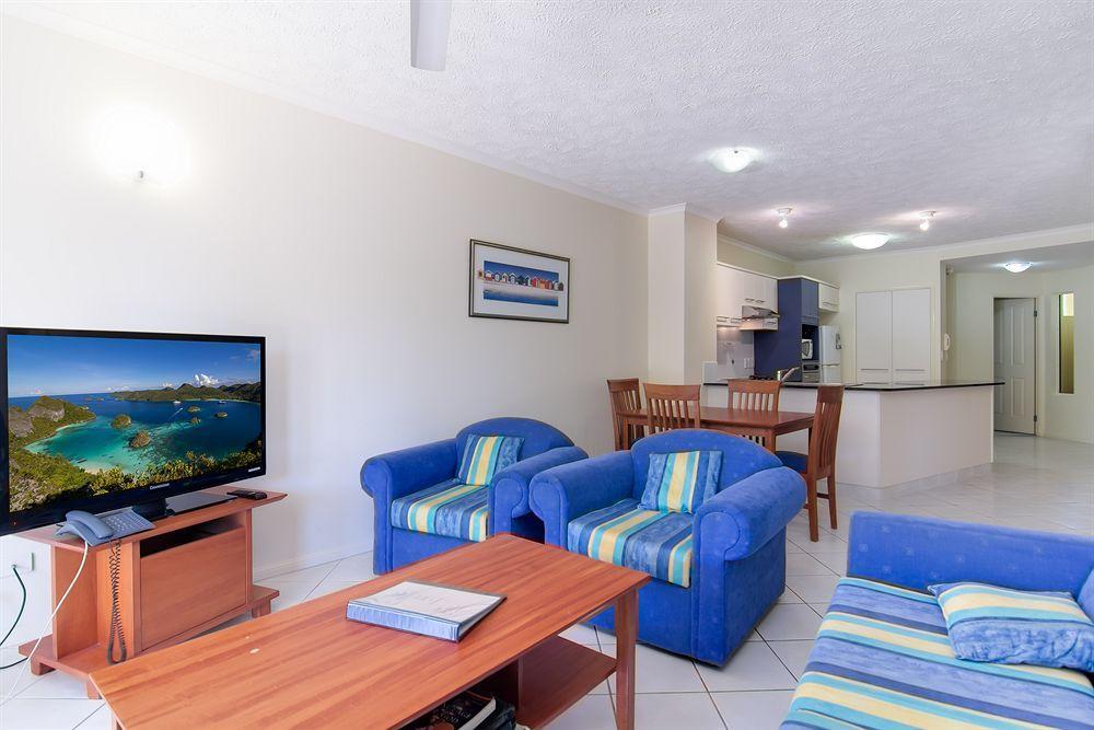 North Cove Waterfront Suites Κερνς Εξωτερικό φωτογραφία