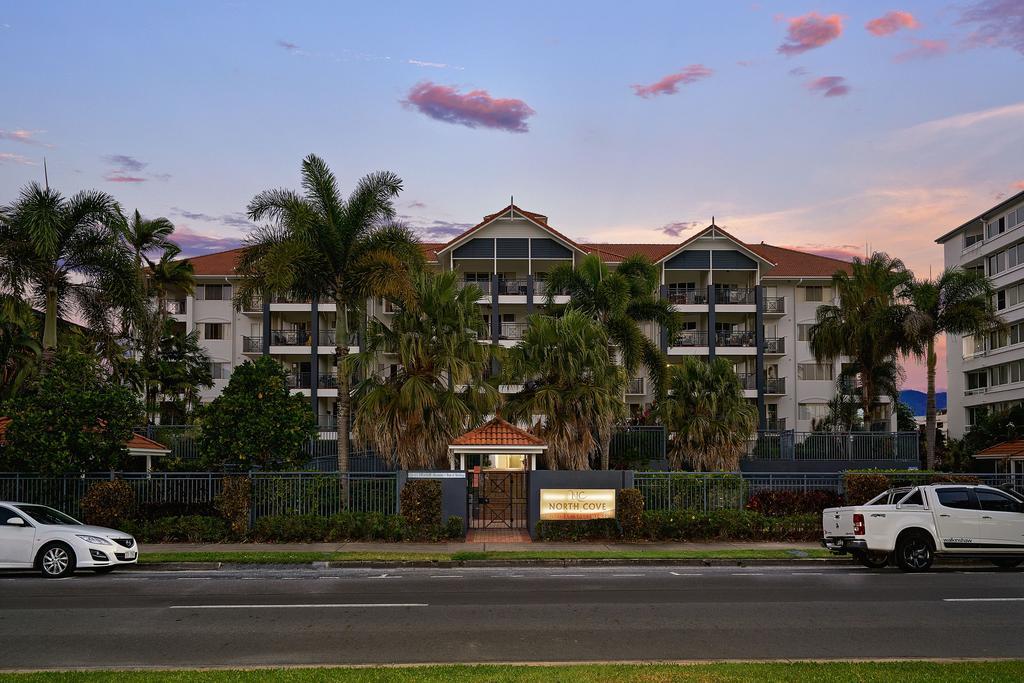North Cove Waterfront Suites Κερνς Εξωτερικό φωτογραφία