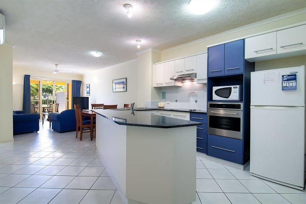 North Cove Waterfront Suites Κερνς Εξωτερικό φωτογραφία