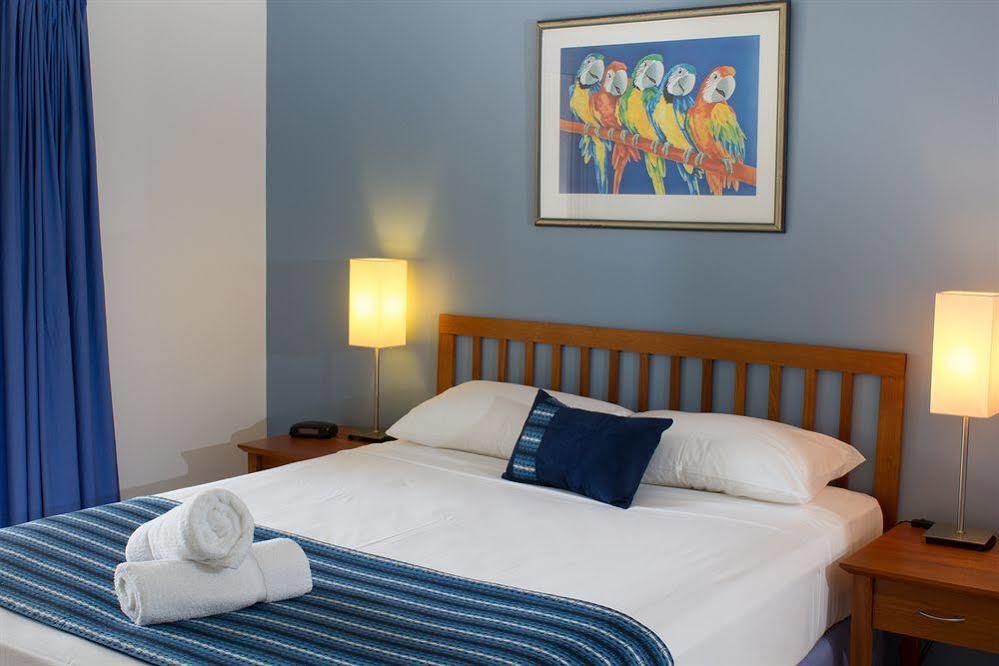 North Cove Waterfront Suites Κερνς Εξωτερικό φωτογραφία