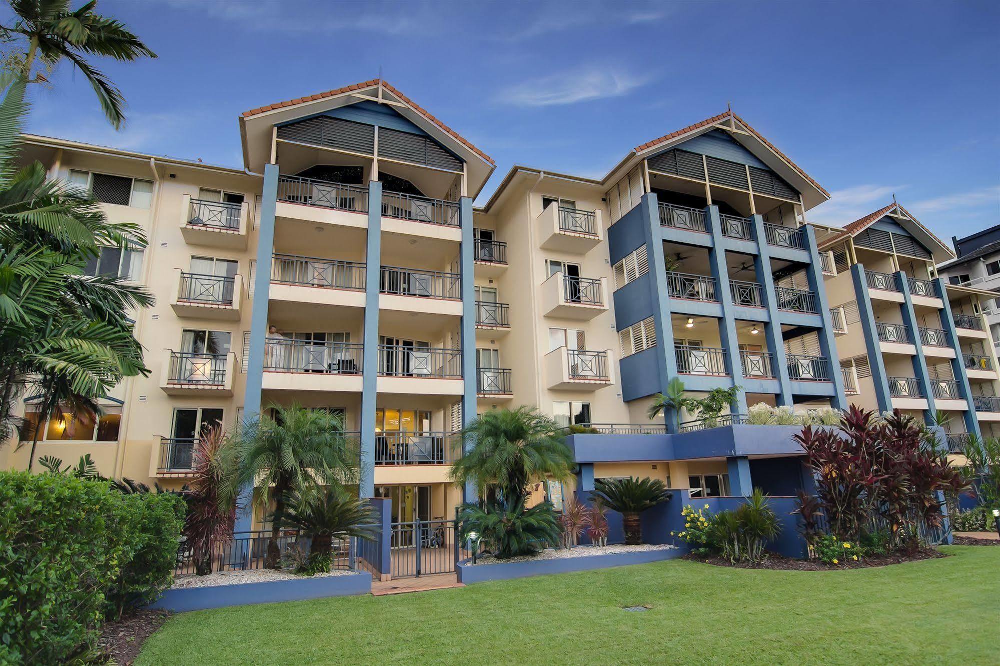 North Cove Waterfront Suites Κερνς Εξωτερικό φωτογραφία