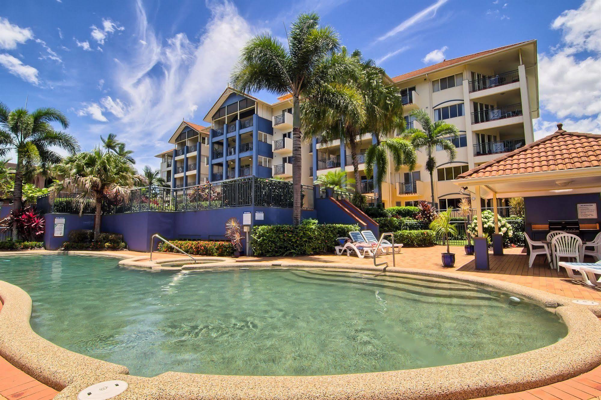 North Cove Waterfront Suites Κερνς Εξωτερικό φωτογραφία